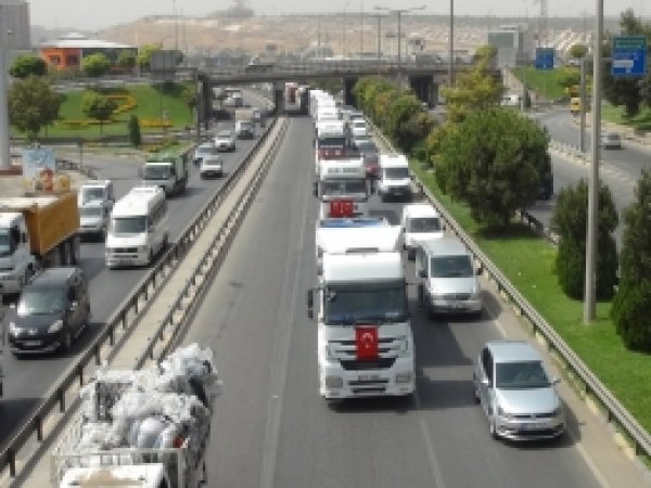 PKK saldırılarına bir tepkide kamyonculardan