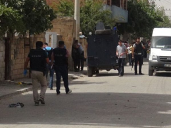 Kızıltepe'de elinde bomba patlayan çocuk öldü