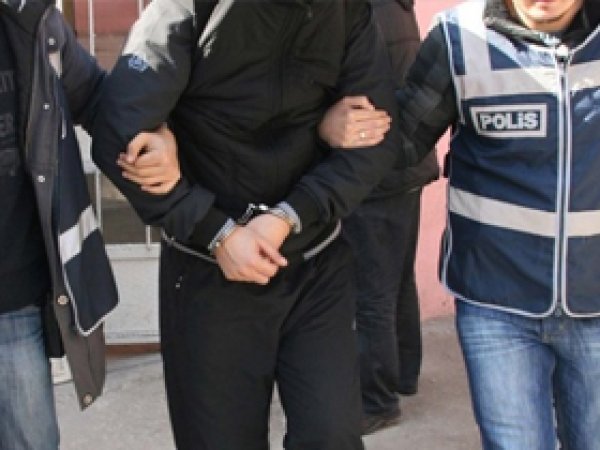 Bitlis'te eylemlere katılan 2 PKK'li tutuklandı