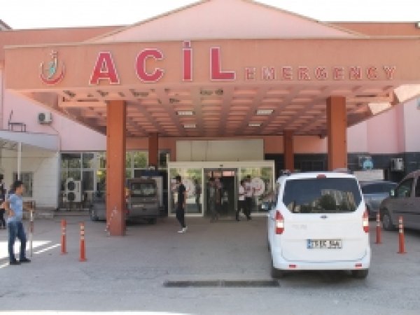 Şırnak'ta motosiklet takla attı: 2 yaralı