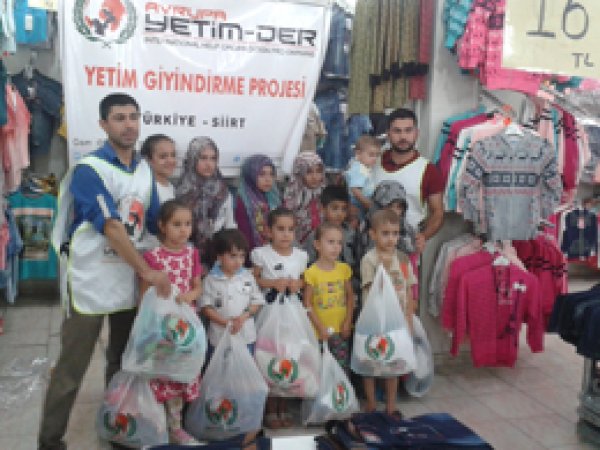 Avrupa Yetim-Der'den Siirt'te bayram yardımı