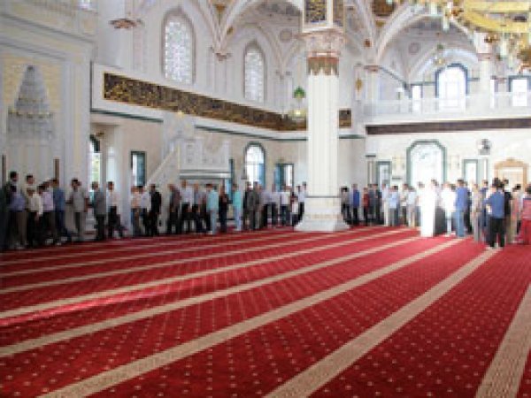 Midyat’ta Bayram coşkuyla başladı