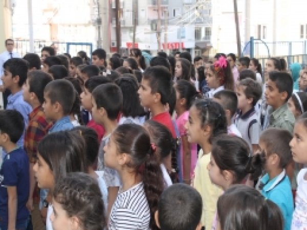 Şırnak'ta ilk ders zili çaldı