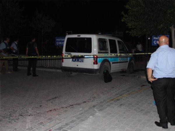 Adana'da polise saldırı: 2 polis öldü