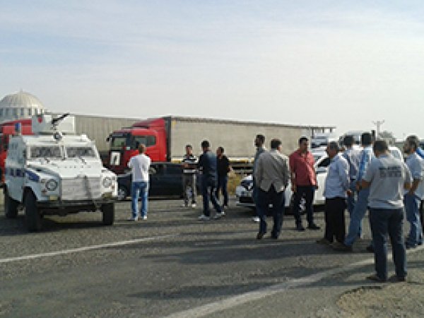 Diyarbakır-Bismil yolunda bombalı tuzak