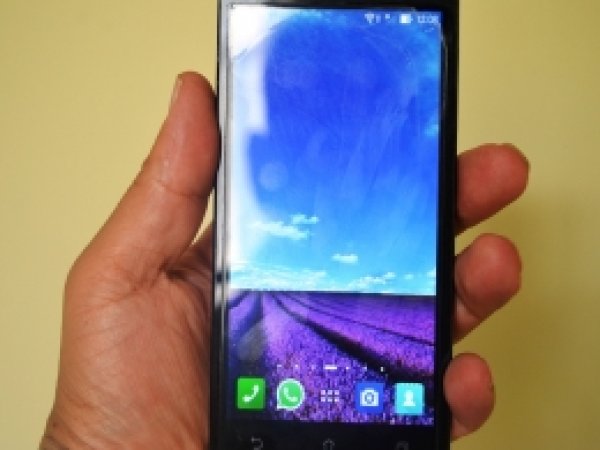 Bitlis'te telefon şebekeleri kesildi
