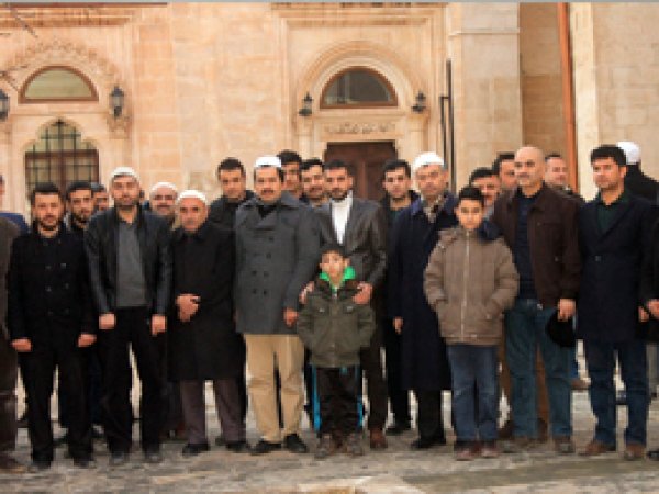 Gençler sabah namazında buluştu 