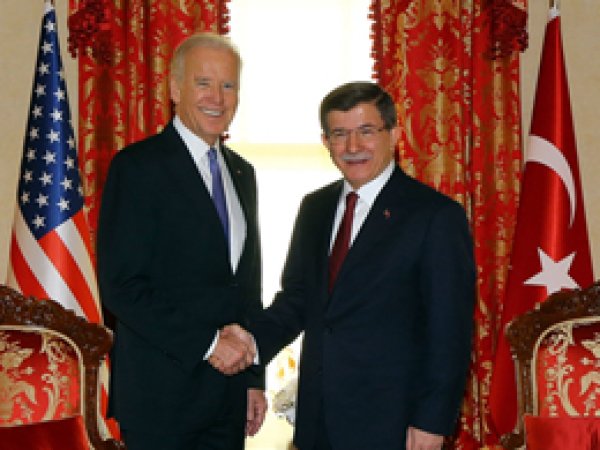 Davutoğlu ve Biden'den ortak basın toplantısı