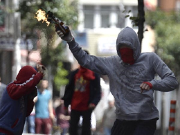 Karakola molotoflu saldırıya, 55 yıl hapis
