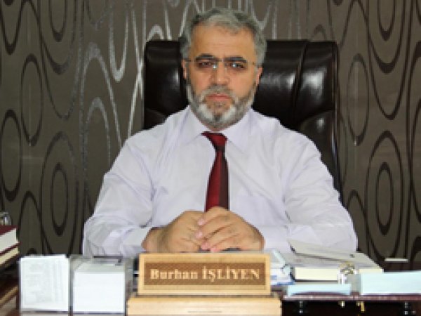 Muhacirler gibi her şeyden vazgeçebilmeliyiz