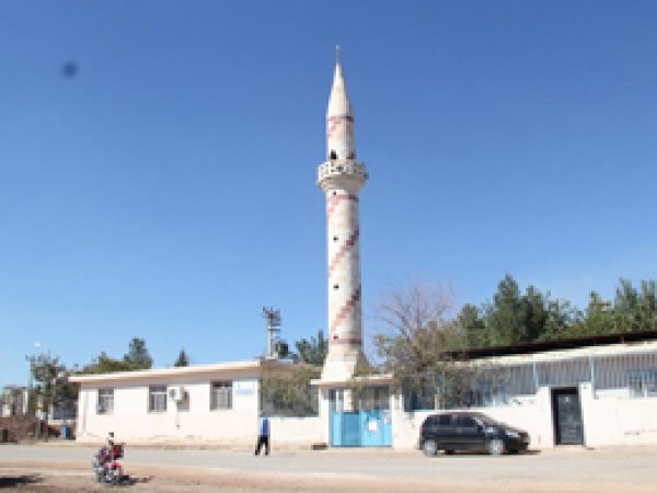 Diyarbakır'da Belediye cami mi yıkacak?
