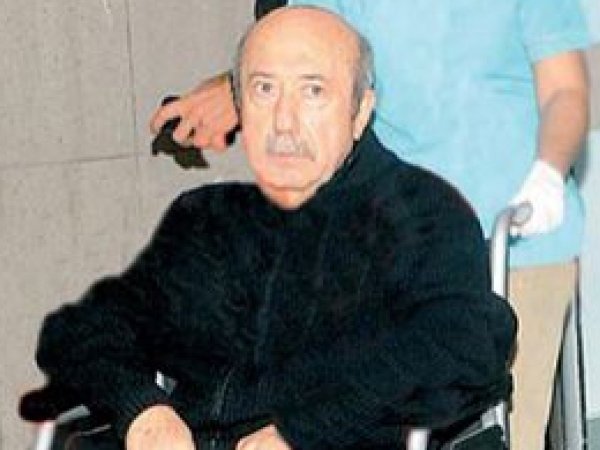 Eski Bakan Kemal Unakıtan hayatını kaybetti