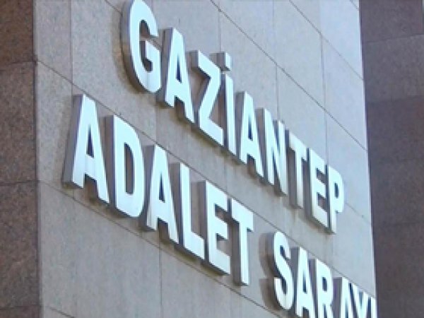 Antep'te 25 öğretmen tutuklandı
