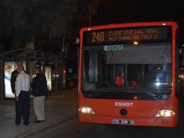 İzmir'de otobüsde tinerci dehşeti 