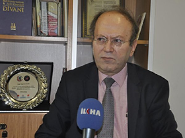 'Kendi kendini sömürgeleştiren tek ülkeyiz'