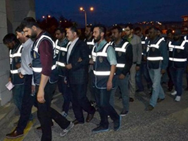 Siirt'te 553 kişi FETÖ'den tutuklandı