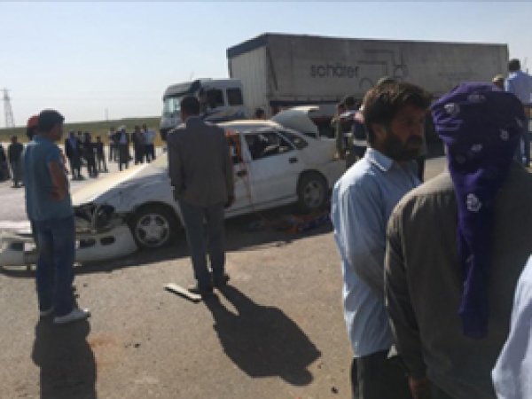 Urfa-Viranşehir yolunda kaza: 2 ölü