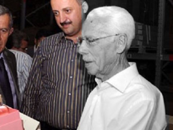 Ünlü iş adamı Sabahattin Tuncer vefat etti