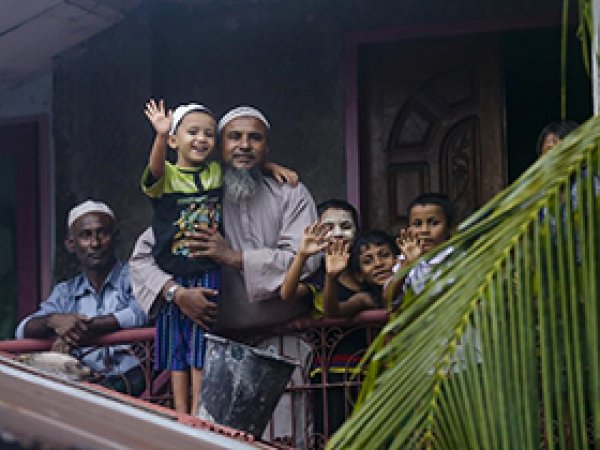 'Arakan'a giriş yasağı kaldırılsın'