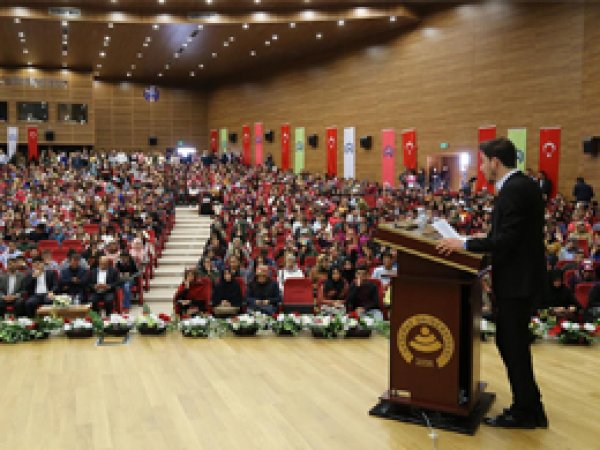 'Amerika sinsice oyunlar tezgâhlıyor'