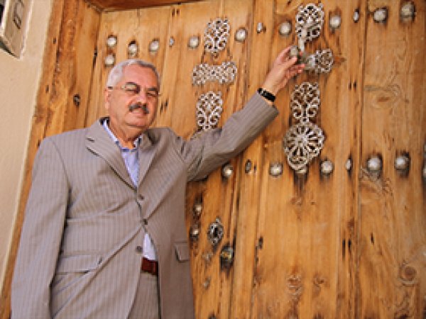Misafiri kapı tokmağı sesinden tanıyorlar