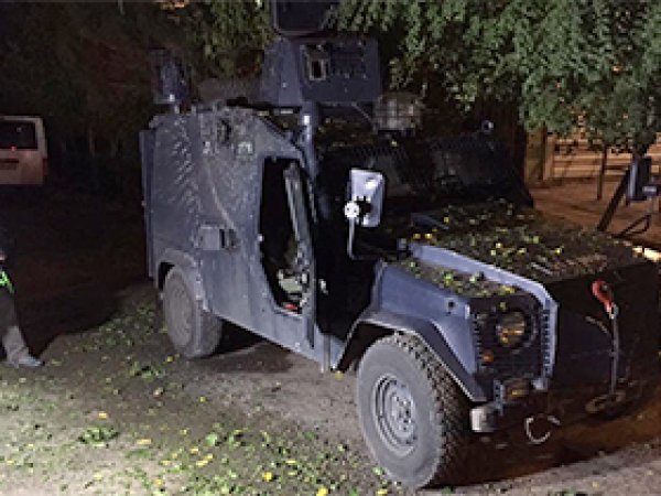 Diyarbakır'da polise roketatarlı saldırı