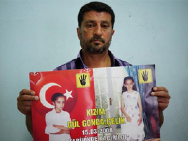 'Polis kayıp kızımı aramadı'