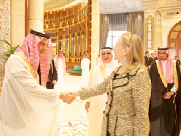 Clinton Suud'un parasıyla IŞİD'i kurdu iddiası