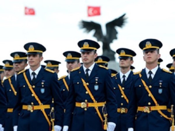 Deniz Harp Okulu yeniden öğrenci alacak