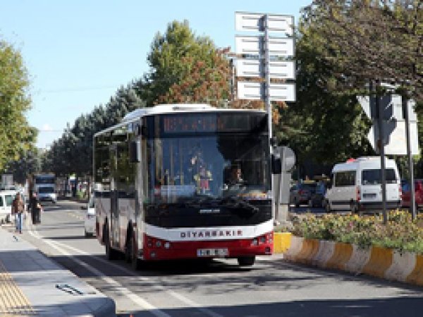 Diyarbakır'da halka ücretsiz ulaşım hizmeti