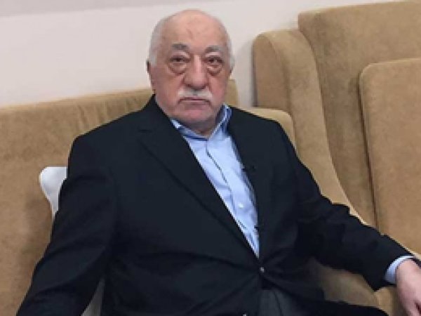 Fethullah Gülen 'Fethullah' adını yasaklamış