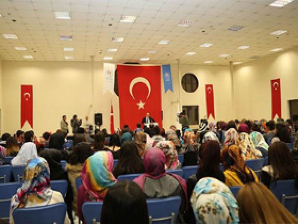 Muş Valisi Yavuz'dan Ümmet vurgusu