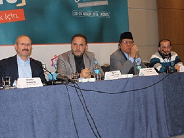 Konya'da Moro cihadı paneli