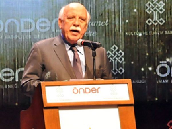 "İmam hatip okulları bir halk hareketidir"