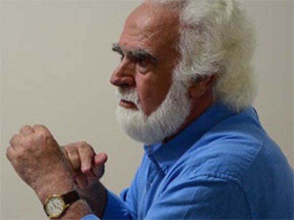 'İran devrimi İslam Dünyasında bir ilktir'