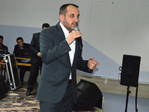 Şahin: Şehitlerin kanıyla ayaktayız