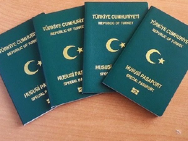 'Yeşil pasaport memura verilmemeli'