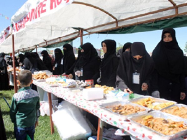 Diyarbakır'da muhtaçlar için kermes