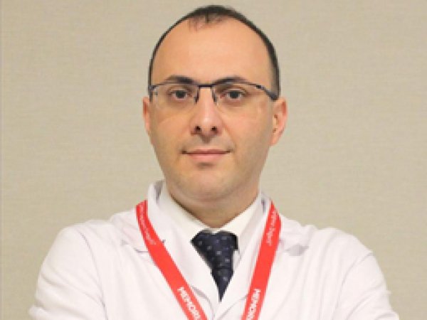 “Ağız kokusu hastalık habercisi olabilir”