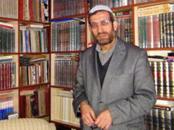 Türkiye'de imam 21 yıldır mağdur ediliyor