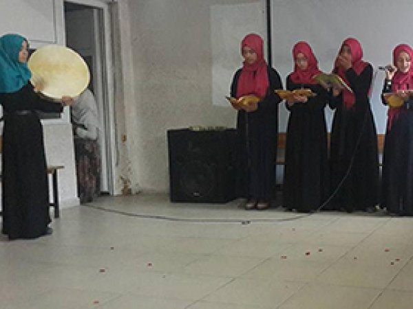 Öğrencilerinden Kutlu Doğum etkinliği