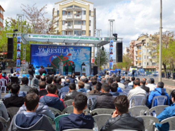 Sivas’ta Kutlu Doğum coşkusu