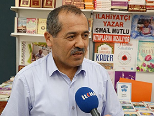 Sosyal medya kitap okumuya engelliyor