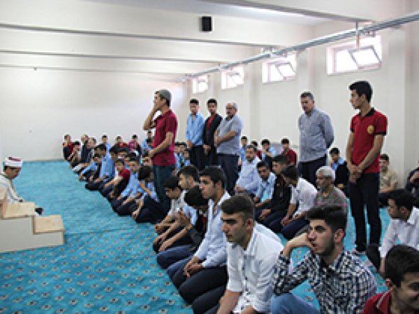 Kayapınar Lisesi'nde Mescid açıldı