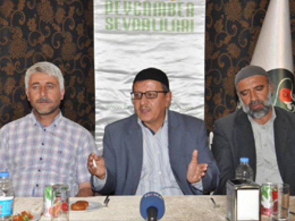 Peygamber Sevdalıları'ndan teşekkür yemeği