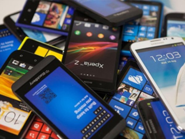 Akıllı telefon çıktı, dostluk bozuldu