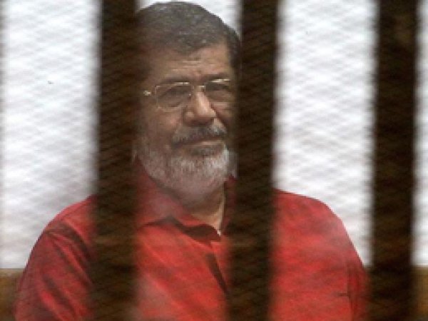 Muhammed Mursi'ye müebbet hapis cezası