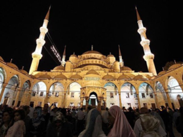 Kadir Gecesi cuma günü idrak edilecek