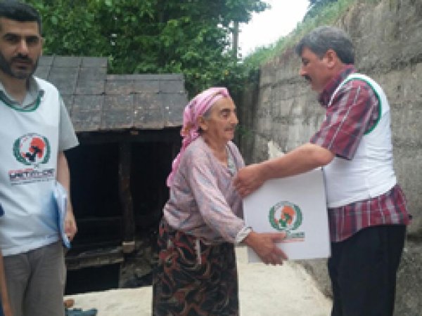 Yetim-Der'den Trabzon'da Ramazan yardımı