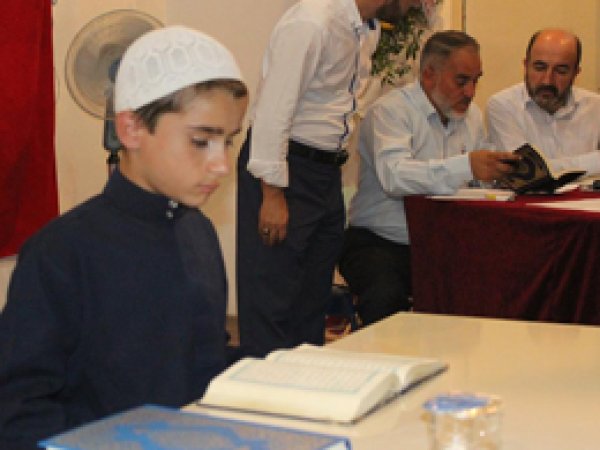 Suriyeli çocuklar Kur'an'ı güzel okumak için yarıştı